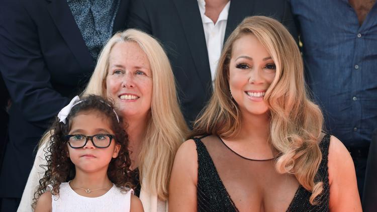 Mariah Carey mother and sister Pass Away